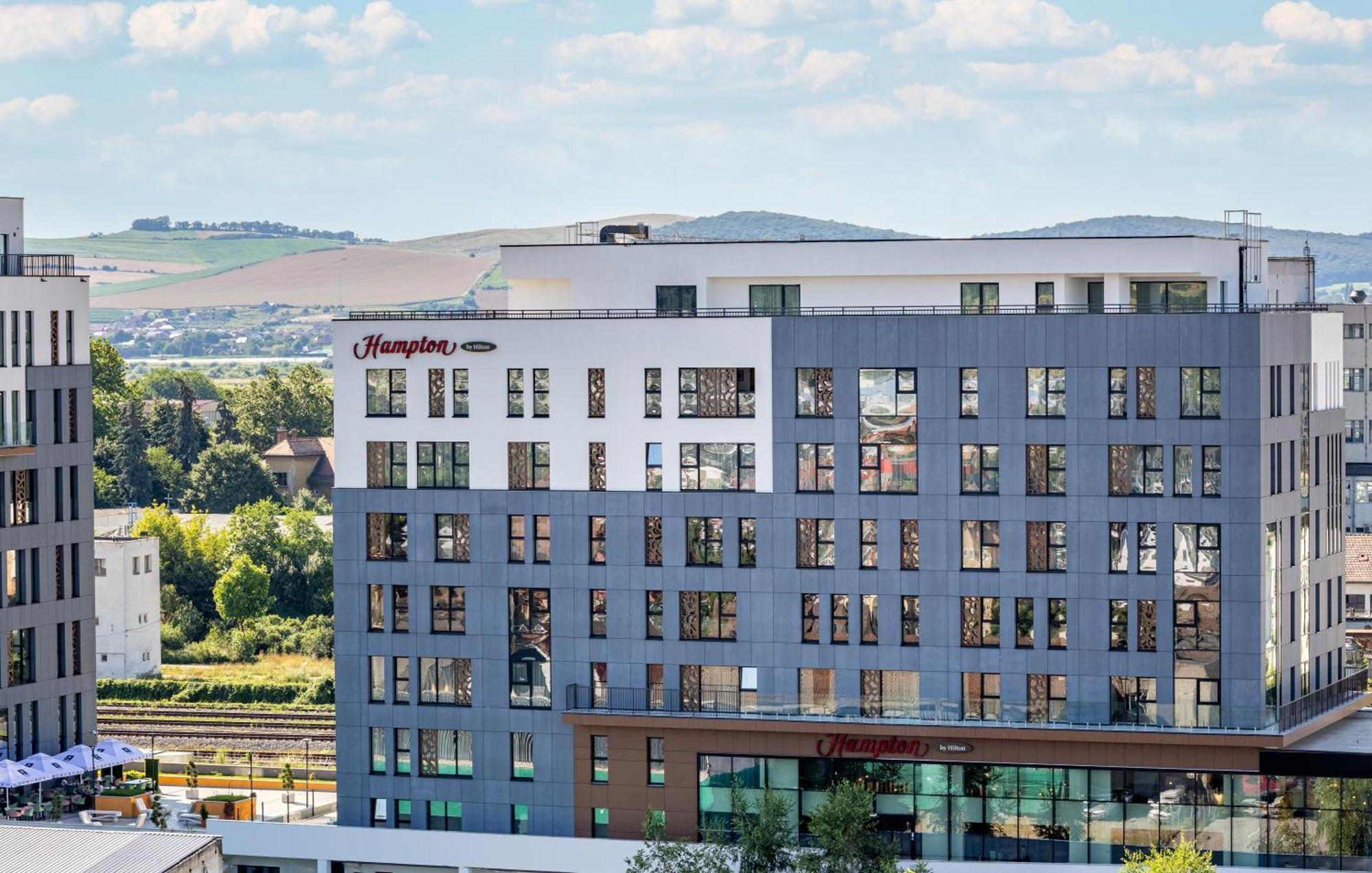 Hampton By Hilton Targu Mures Exterior photo